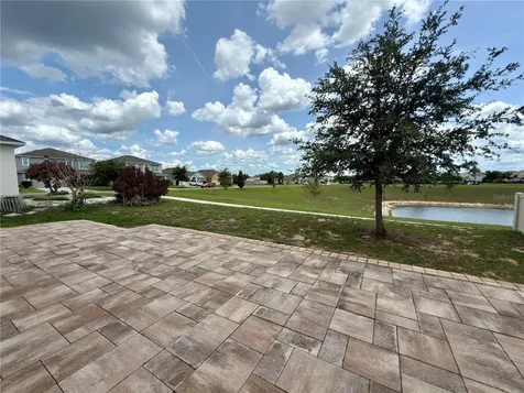 9004 Tuscan Cypress Street Kissimmee FL 34747