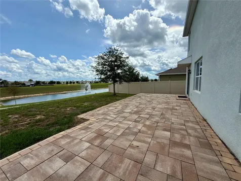 9004 Tuscan Cypress Street Kissimmee FL 34747