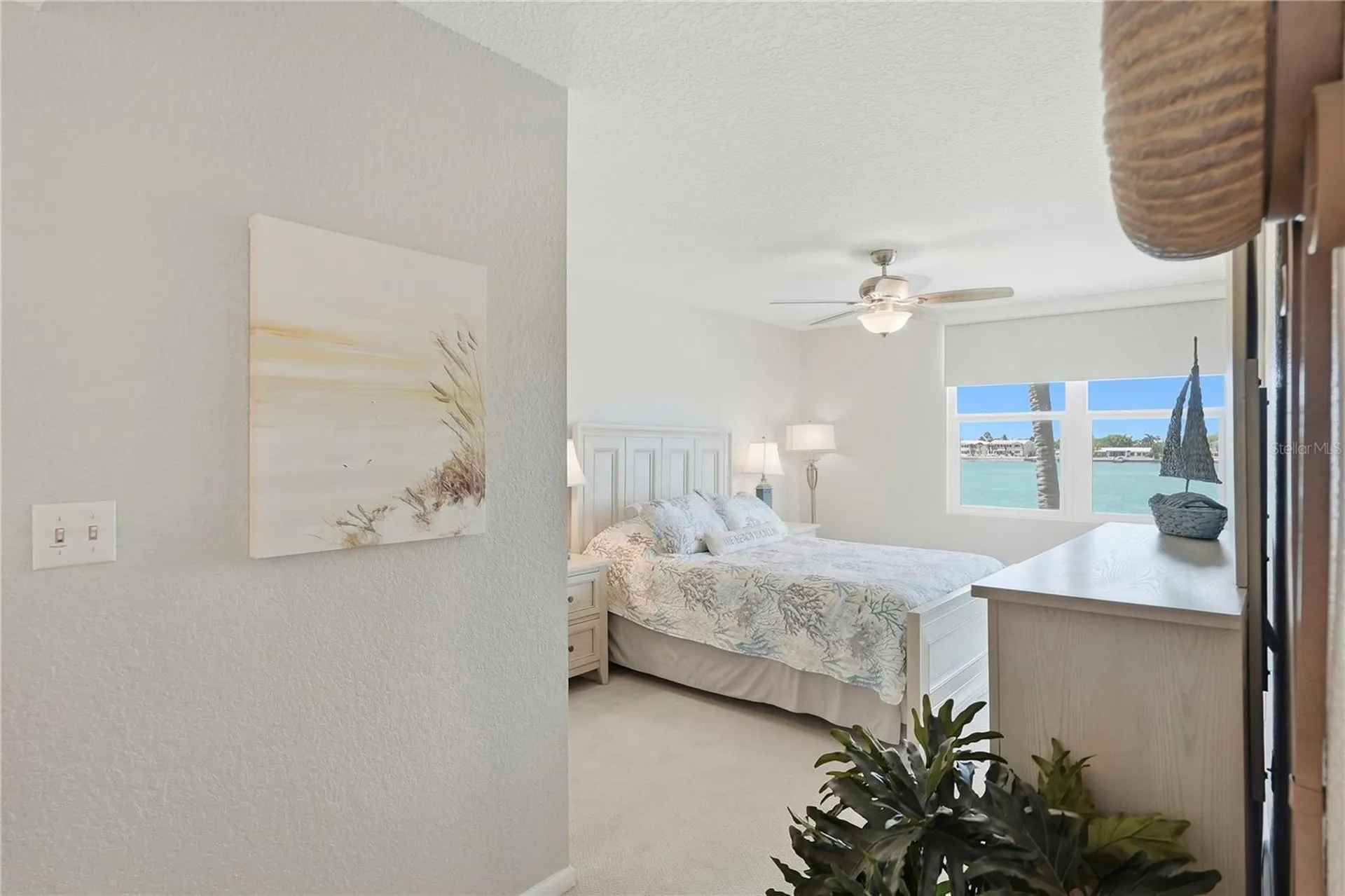 6085 Bahia Del Mar Circle St Petersburg FL 33715