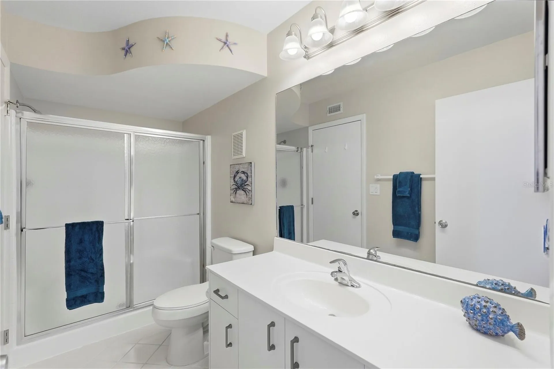 6085 Bahia Del Mar Circle St Petersburg FL 33715