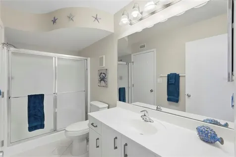6085 Bahia Del Mar Circle St Petersburg FL 33715