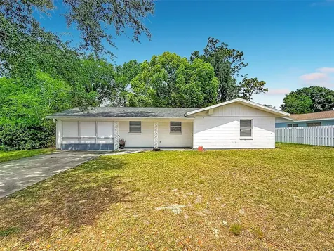 3 Bahia Place Loop Ocala FL 34472