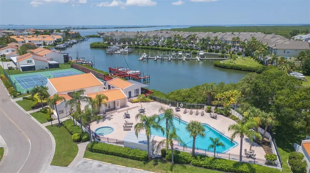 4364 Outrigger Lane Tampa FL 33615
