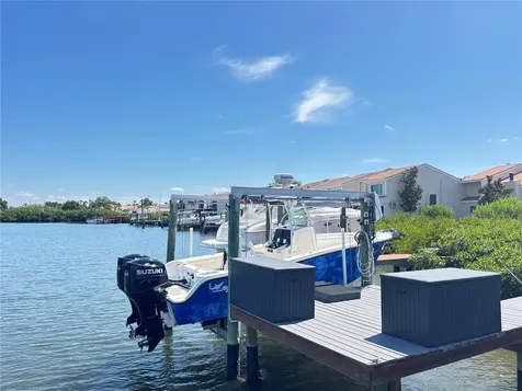 4364 Outrigger Lane Tampa FL 33615