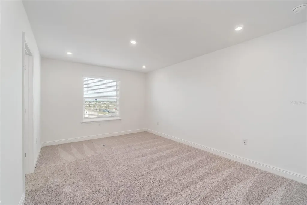 32129 Pond Apple Bend San Antonio FL 33576