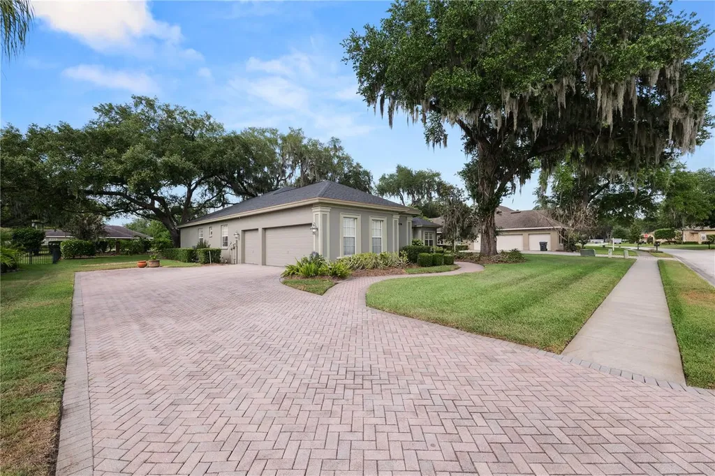 6891 Lacy Drive Lakeland FL 33813