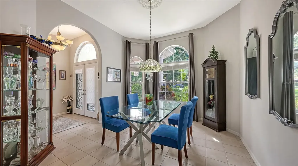 7025 N Serenoa Drive Sarasota FL 34241