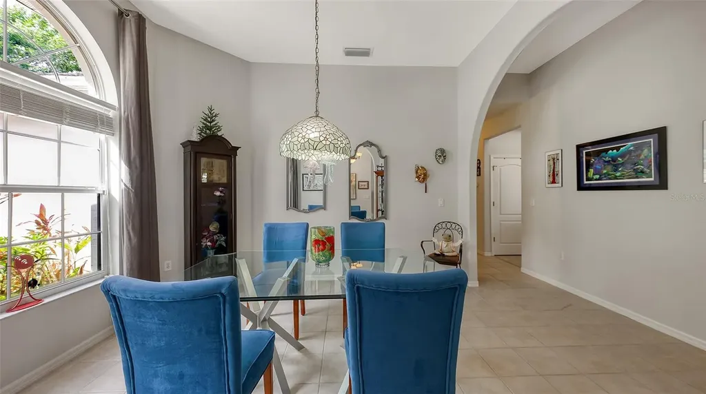 7025 N Serenoa Drive Sarasota FL 34241