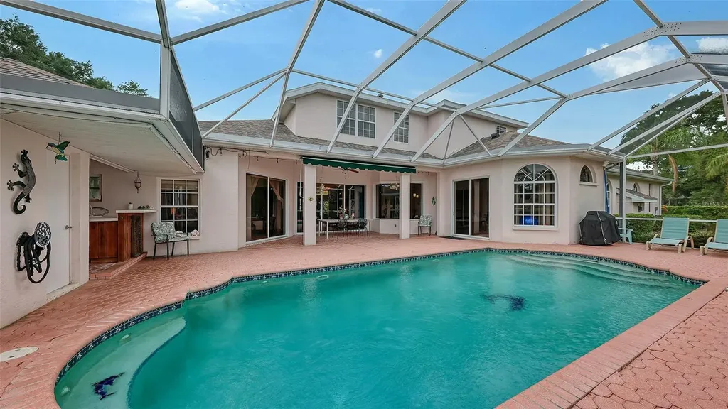 7025 N Serenoa Drive Sarasota FL 34241