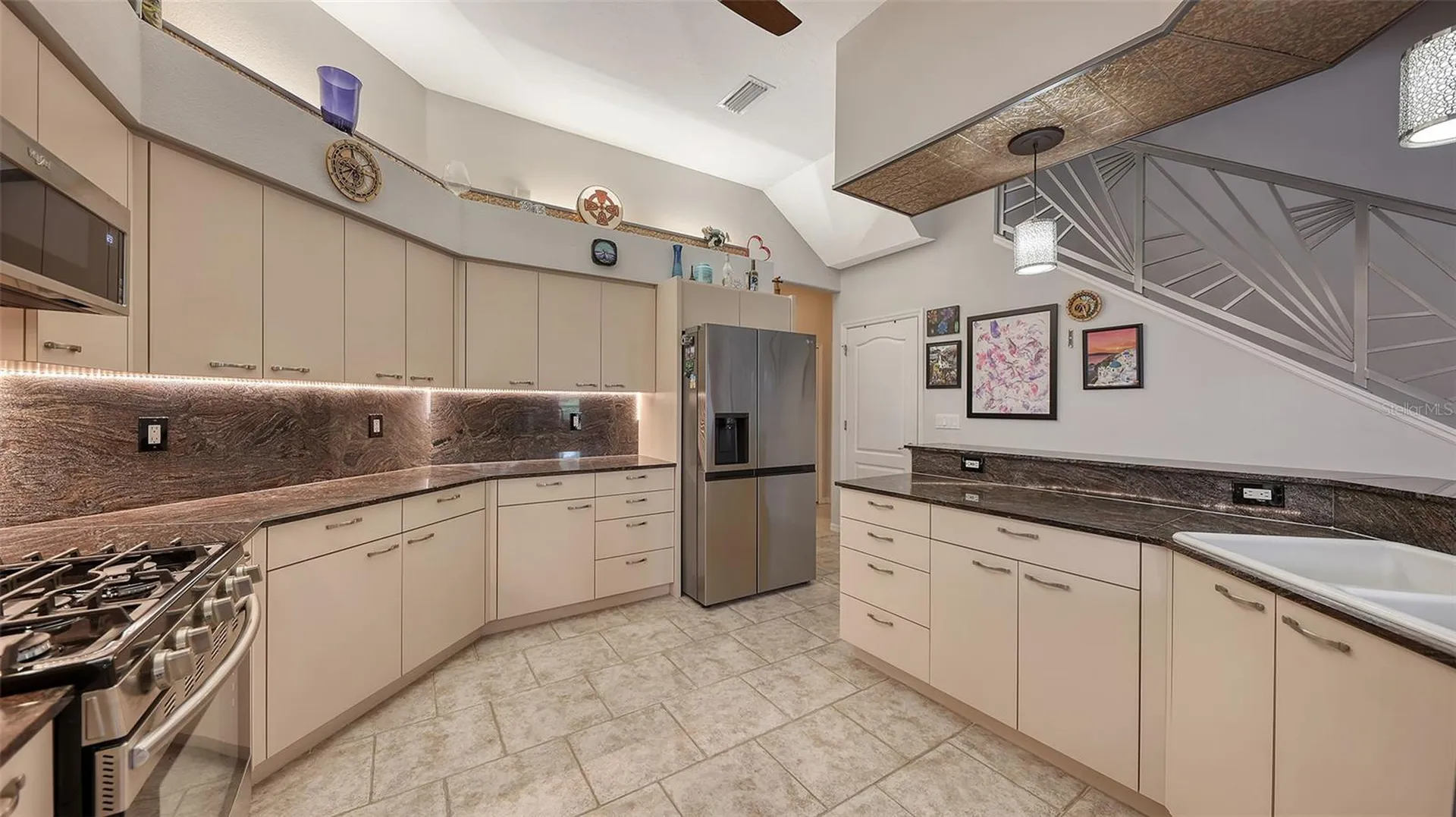 7025 N Serenoa Drive Sarasota FL 34241