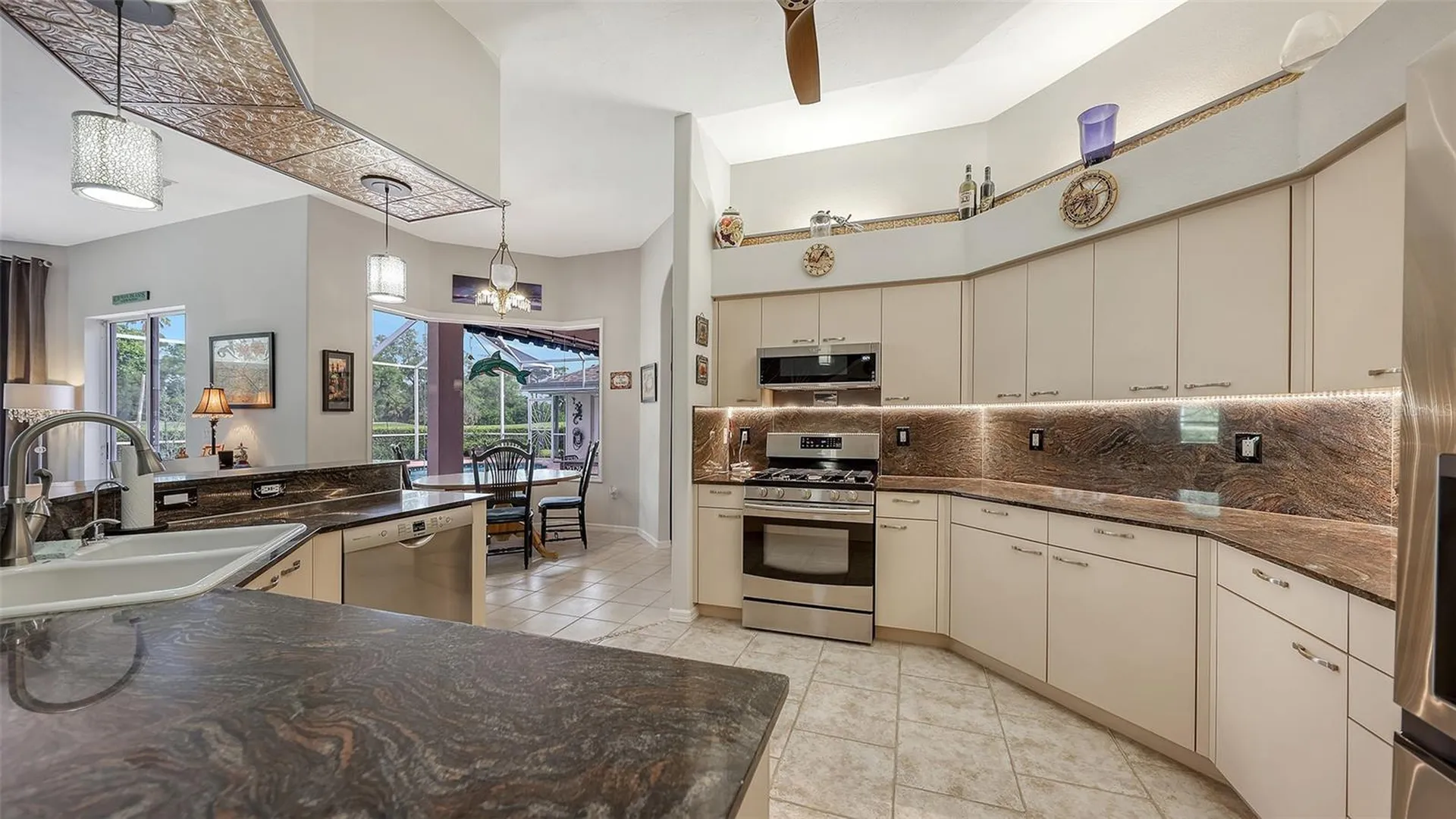 7025 N Serenoa Drive Sarasota FL 34241