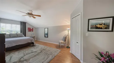 7025 N Serenoa Drive Sarasota FL 34241