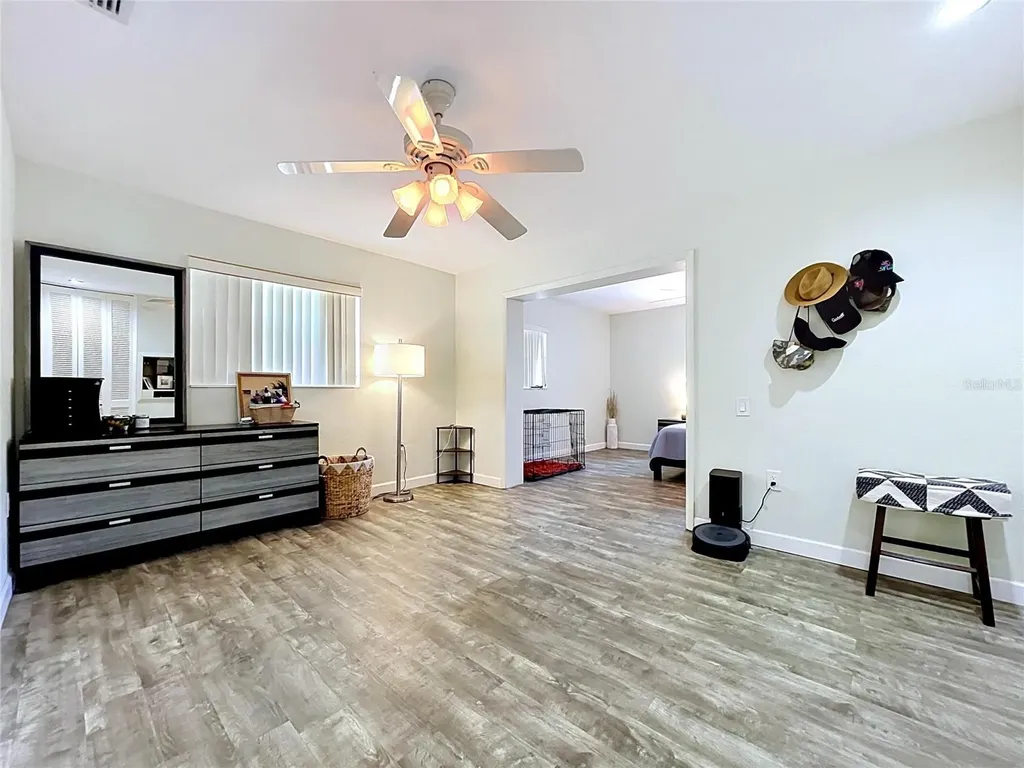 11524 70th Terrace Seminole FL 33772