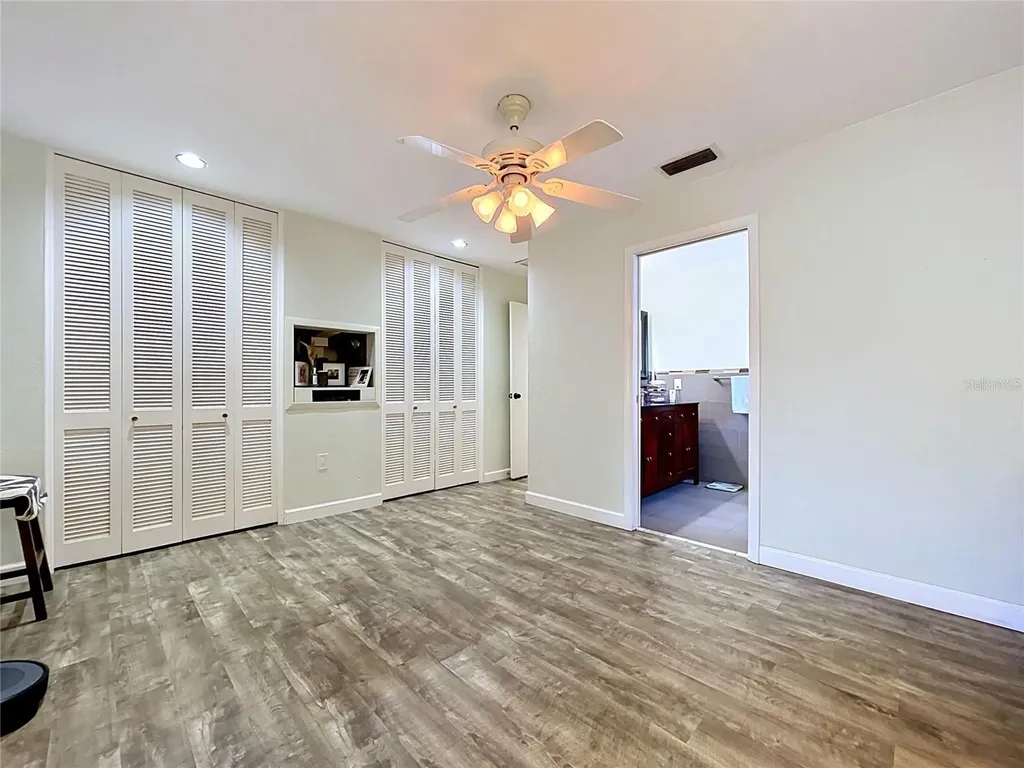 11524 70th Terrace Seminole FL 33772