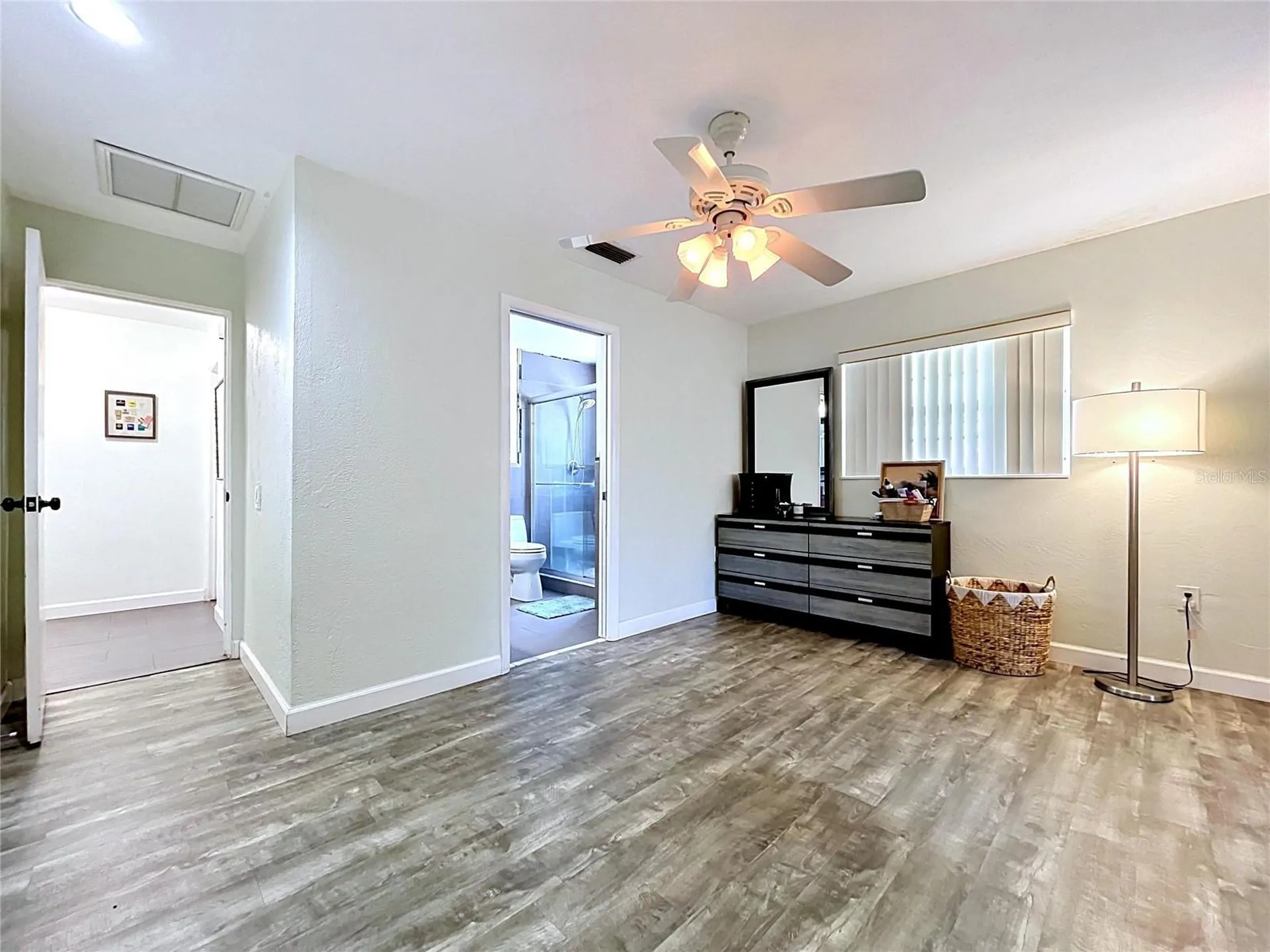 11524 70th Terrace Seminole FL 33772