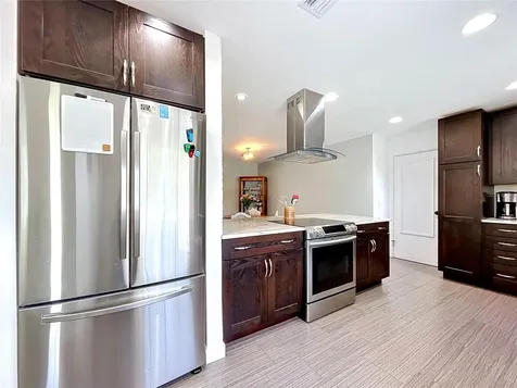 11524 70th Terrace Seminole FL 33772