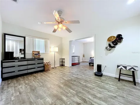 11524 70th Terrace Seminole FL 33772