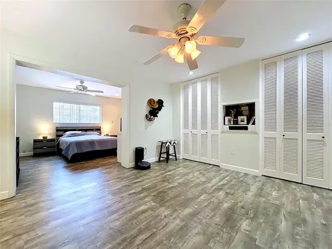 11524 70th Terrace Seminole FL 33772
