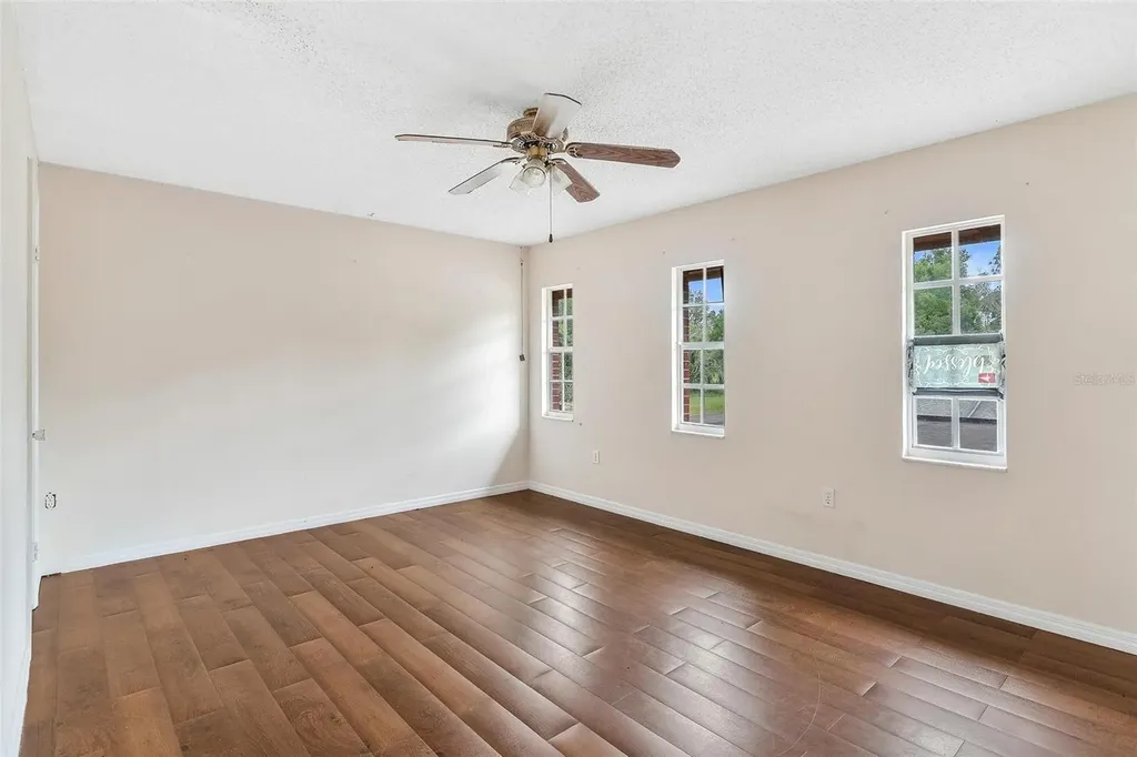 2500 Urick Street Fruitland Park FL 34731