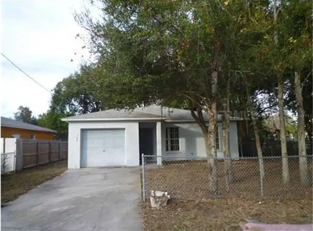 505 29th Avenue W Bradenton FL 34205