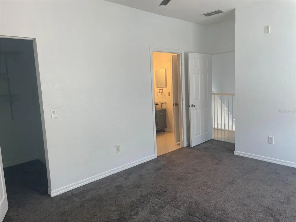 2262 Grand Central Parkway Orlando FL 32839