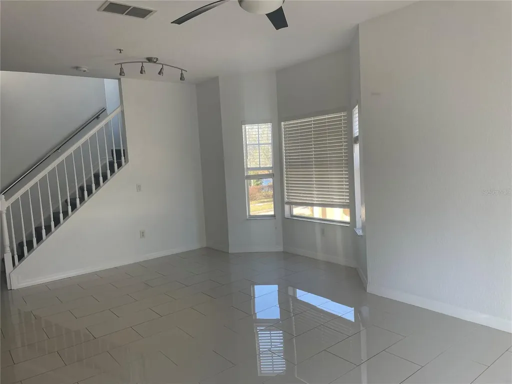 2262 Grand Central Parkway Orlando FL 32839