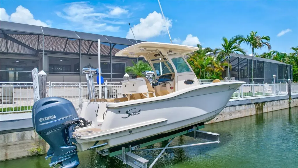 591 Mast Drive Bradenton FL 34208
