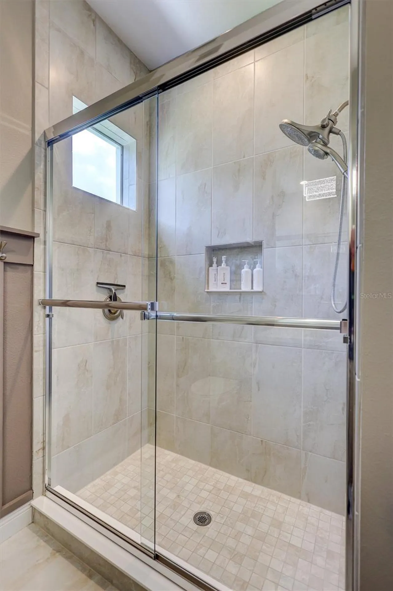 591 Mast Drive Bradenton FL 34208