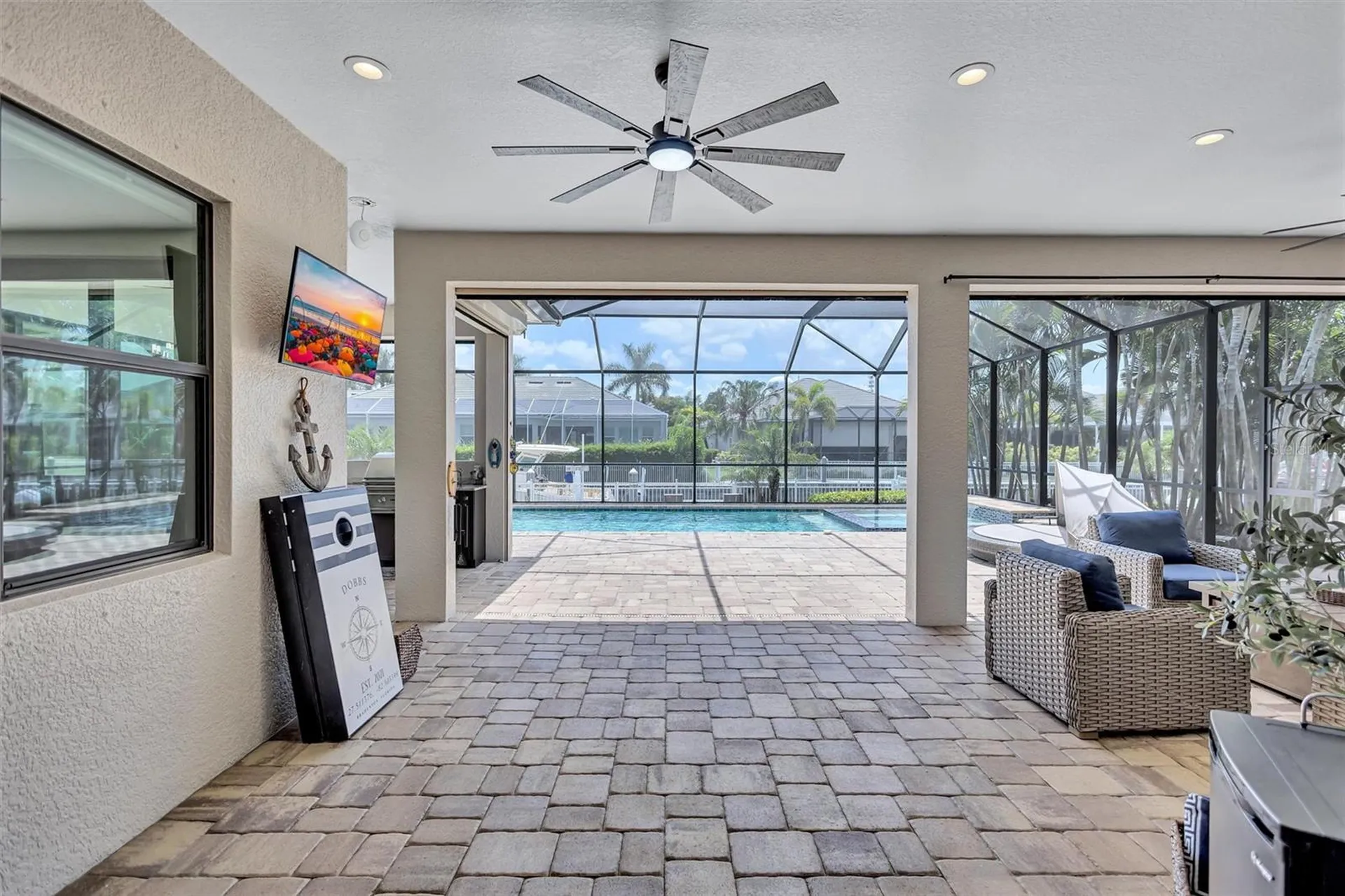 591 Mast Drive Bradenton FL 34208