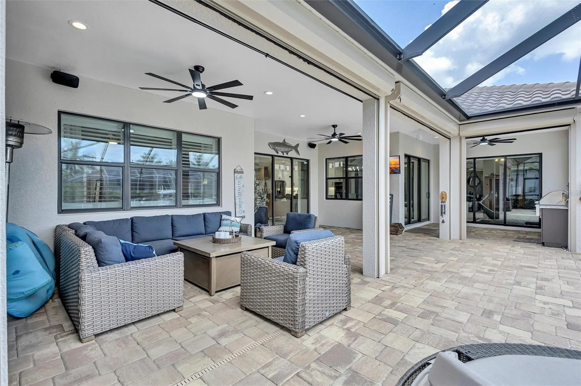 591 Mast Drive Bradenton FL 34208