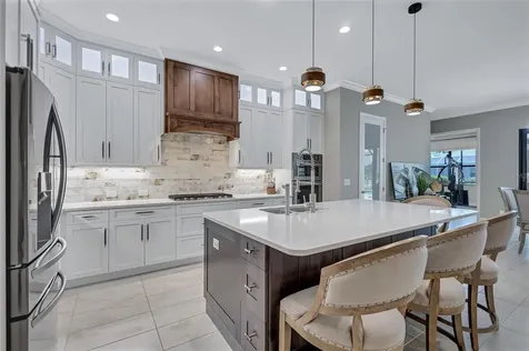 591 Mast Drive Bradenton FL 34208