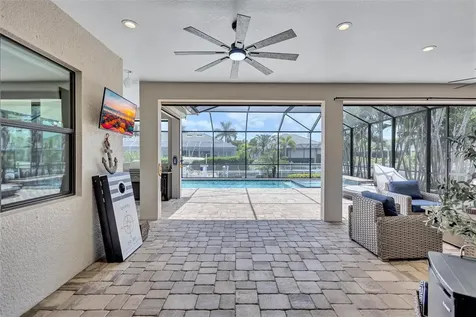 591 Mast Drive Bradenton FL 34208