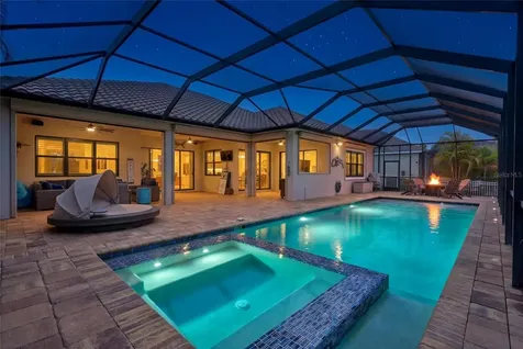 591 Mast Drive Bradenton FL 34208