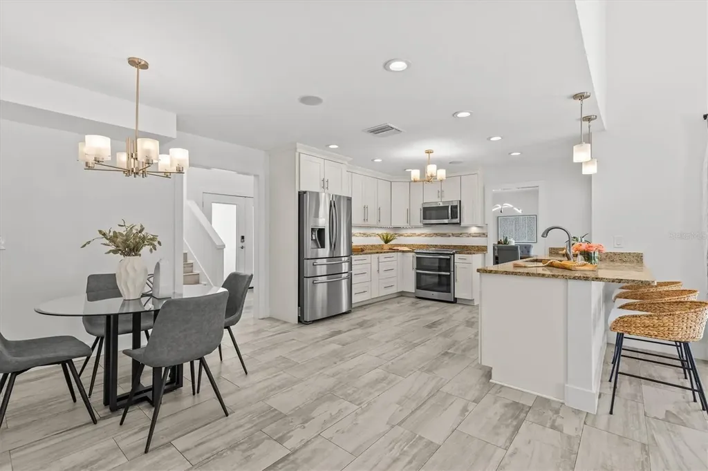 13915 Whisperwood Drive Clearwater FL 33762