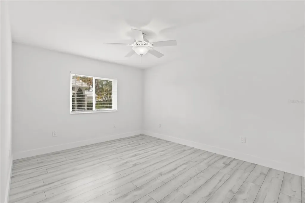 13915 Whisperwood Drive Clearwater FL 33762