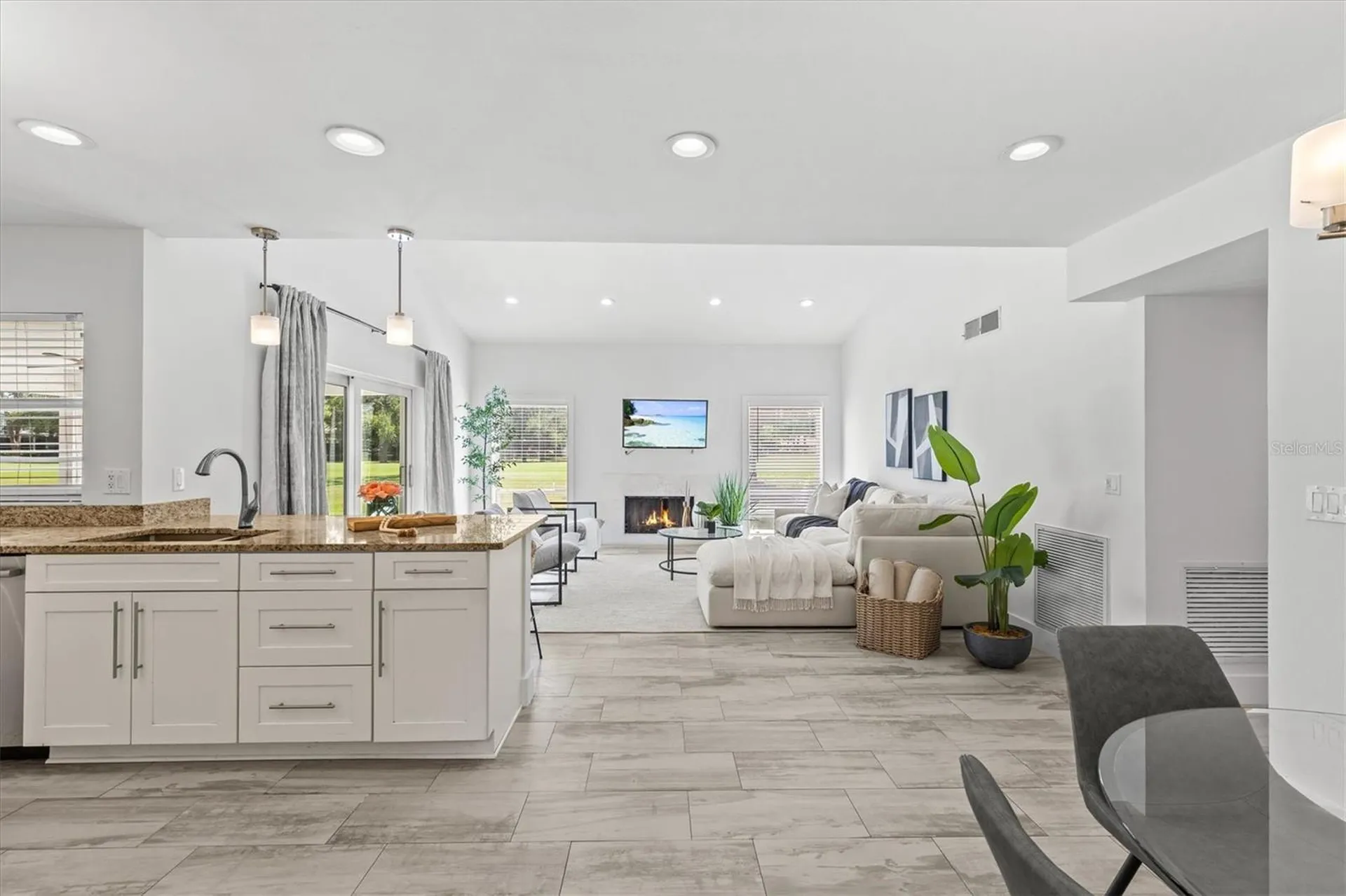 13915 Whisperwood Drive Clearwater FL 33762