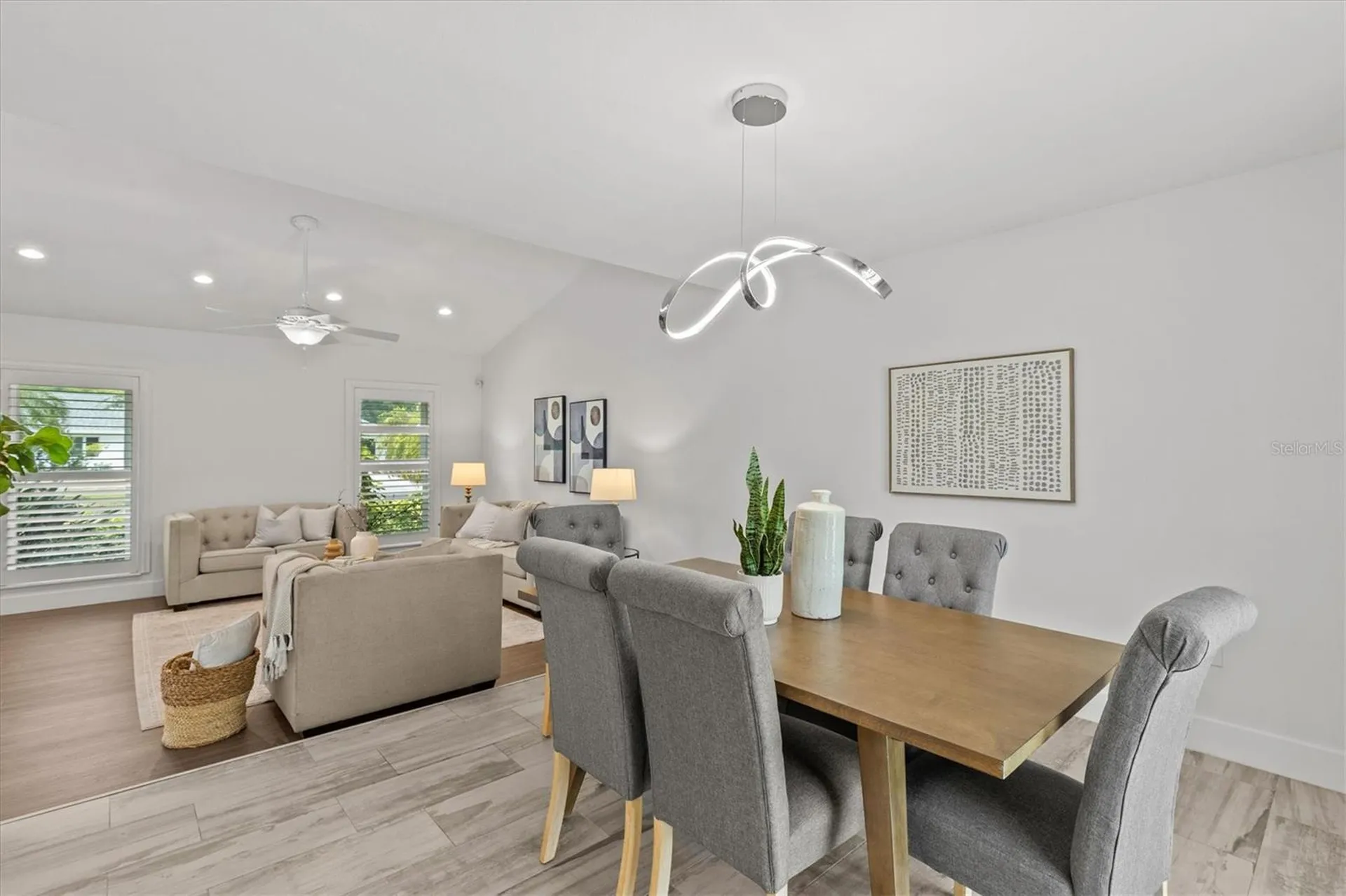 13915 Whisperwood Drive Clearwater FL 33762