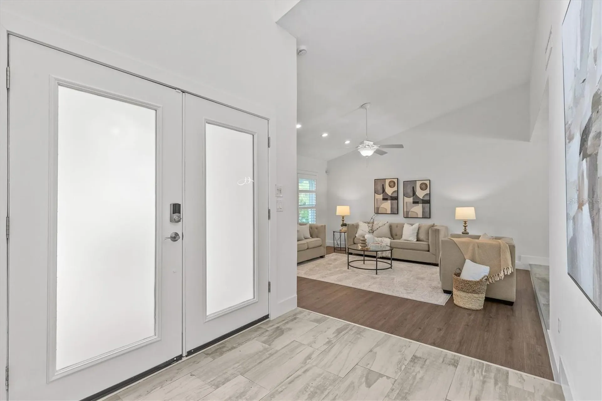 13915 Whisperwood Drive Clearwater FL 33762