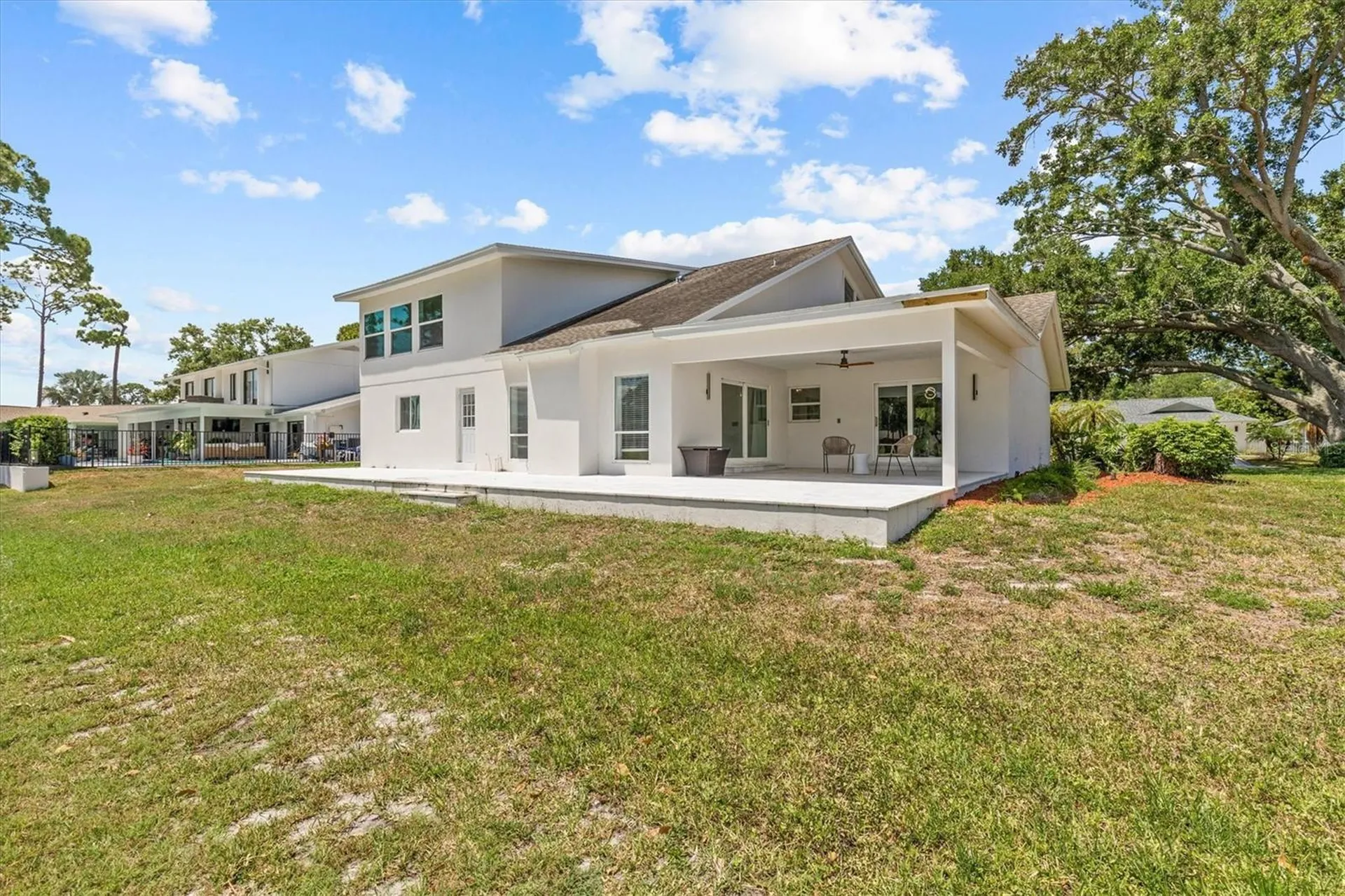 13915 Whisperwood Drive Clearwater FL 33762