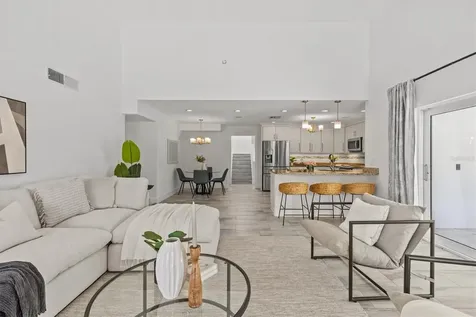13915 Whisperwood Drive Clearwater FL 33762