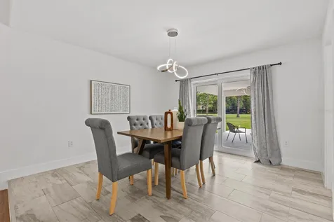 13915 Whisperwood Drive Clearwater FL 33762
