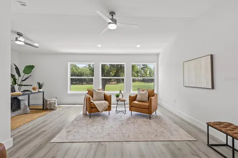 13915 Whisperwood Drive Clearwater FL 33762
