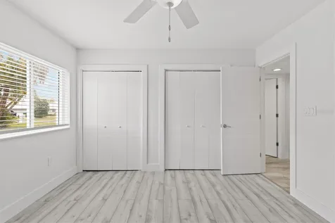 13915 Whisperwood Drive Clearwater FL 33762