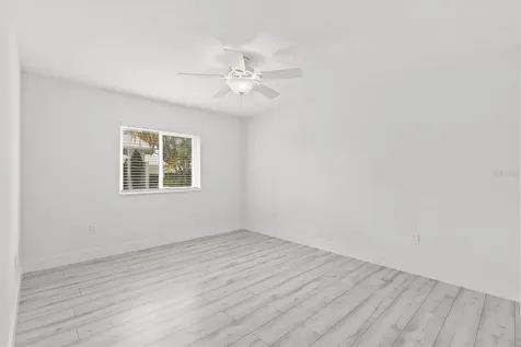 13915 Whisperwood Drive Clearwater FL 33762
