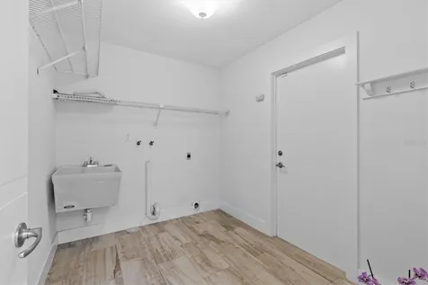 13915 Whisperwood Drive Clearwater FL 33762