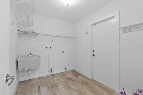 13915 Whisperwood Drive Clearwater FL 33762