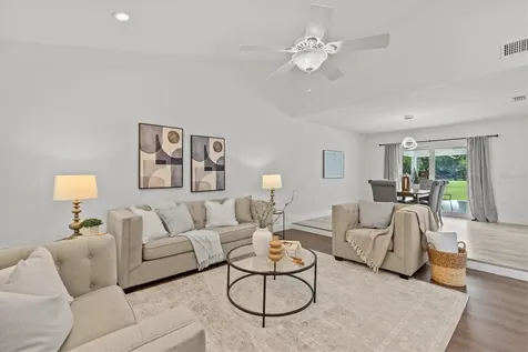 13915 Whisperwood Drive Clearwater FL 33762