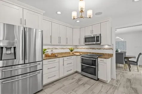 13915 Whisperwood Drive Clearwater FL 33762