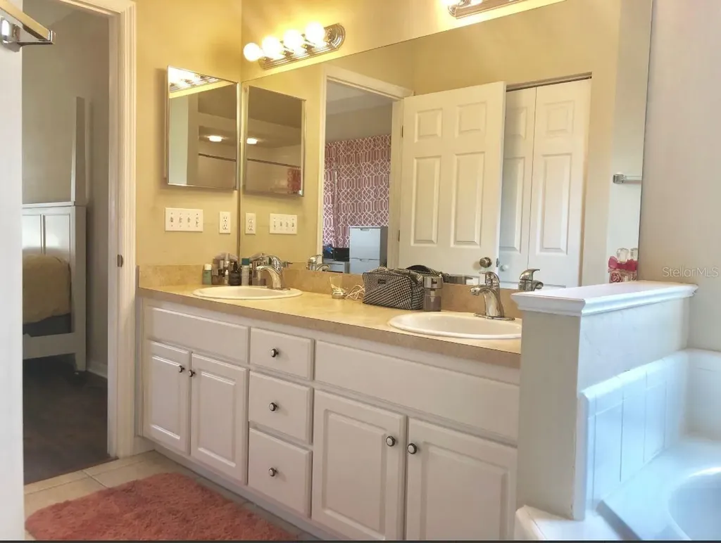 4955 NW 21st Street Gainesville FL 32605