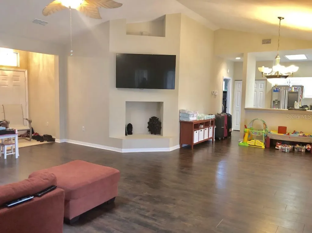 4955 NW 21st Street Gainesville FL 32605
